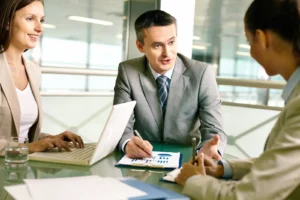 Contratar contadores públicos